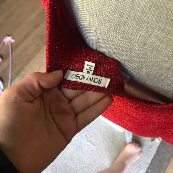 NWT Intermix Ronny Kobo Red Puff Sleeve Sweater, medium - Picture 6 of 8